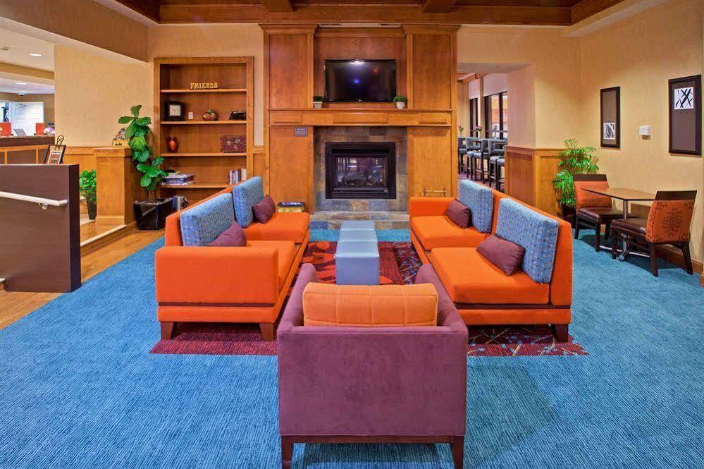 Hotel Downtown 3*